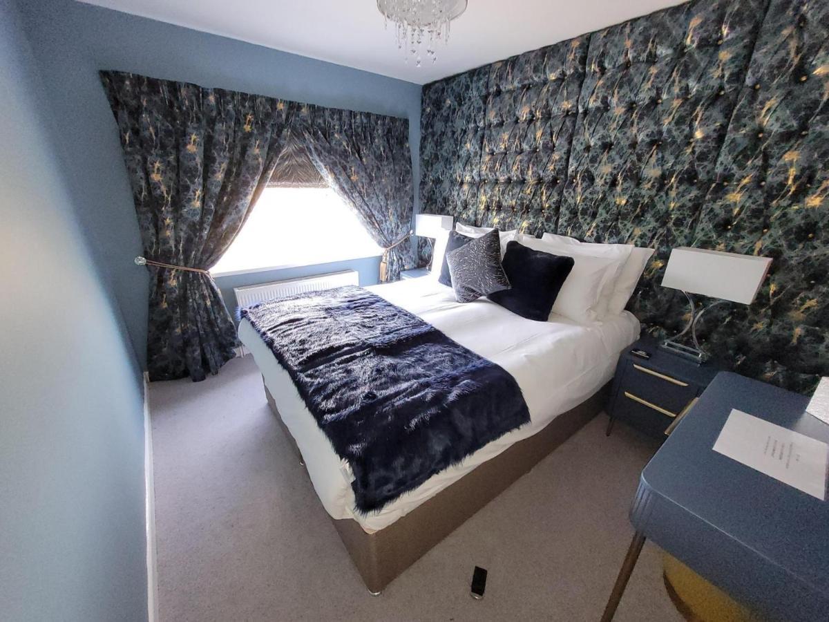 The Station Guest House Galmpton Buitenkant foto
