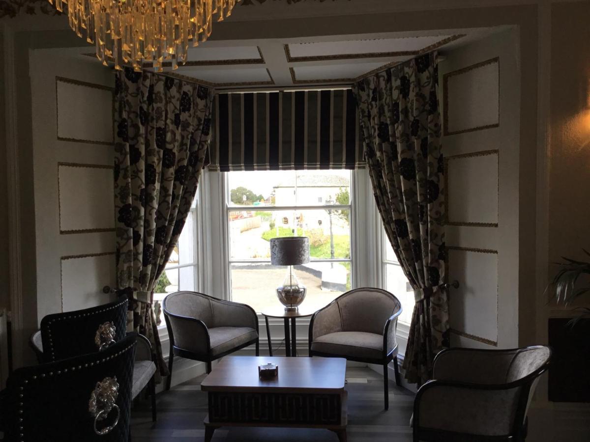 The Station Guest House Galmpton Buitenkant foto